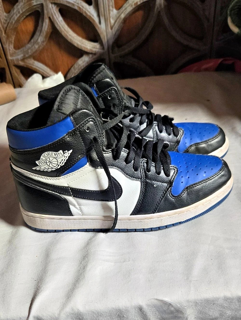 Nike Air Jordan 1 Retro High OG 'Royal Toe' Black & Blue Sneakers